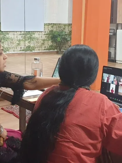Our gurus carefully observe and guide students during the online practical examinations.