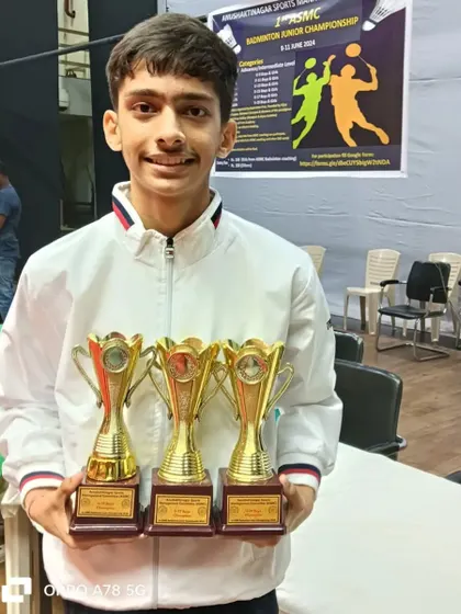 A triple-win for Anmol Sharma of our Chembur Gymkhana Centre. He proudly displays his trophies after winning the U15, U17, and U19 categories at the Anushakti Nagar ASMC Badminton Championship.
