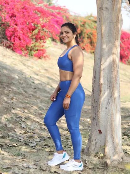 Did you know that every pound of excess fat puts four pounds of pressure on your knees? Staying lean and strong isn't just about looks, it's about long-term joint health.