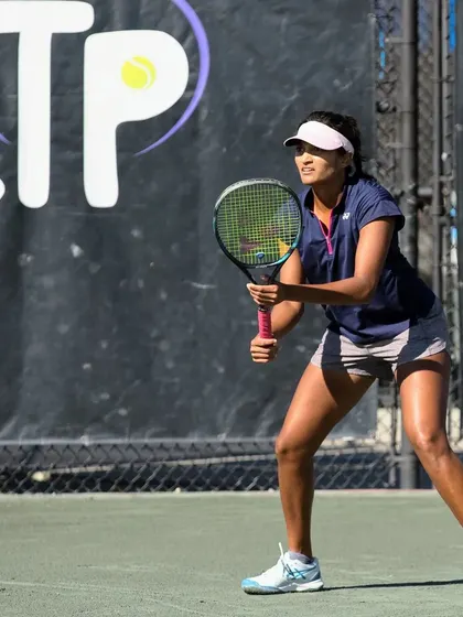 Sahaja Yamalapalli in action at the ITF W100 Charleston event, demonstrating the focus and technique that has propelled her into the WTA top-390.