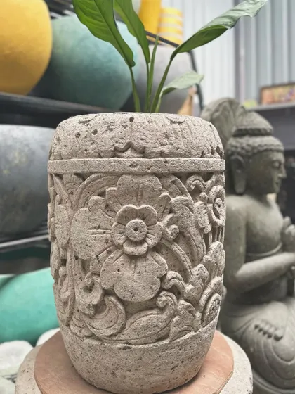 Another shot of the 'Madu' planter, perfect for a compact garden or home.