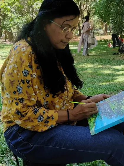 Inviting you to the Cubbon Paints 1st-anniversary celebration at Rangoli Metro Art Gallery. I love being part of this community that paints together in the park.
