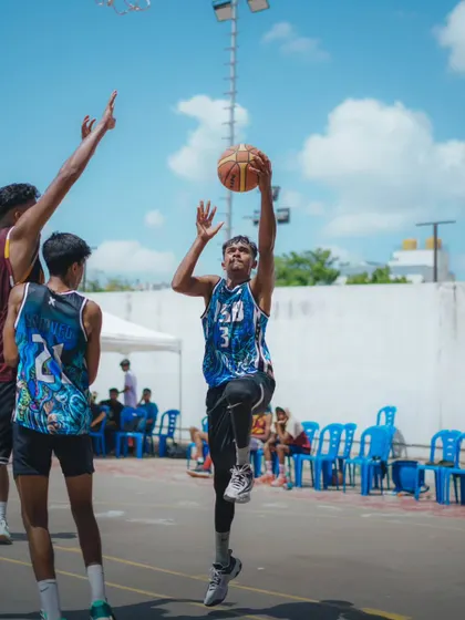 A creative finish in traffic. Playing in different leagues like the BBL helps our players develop their offensive creativity.