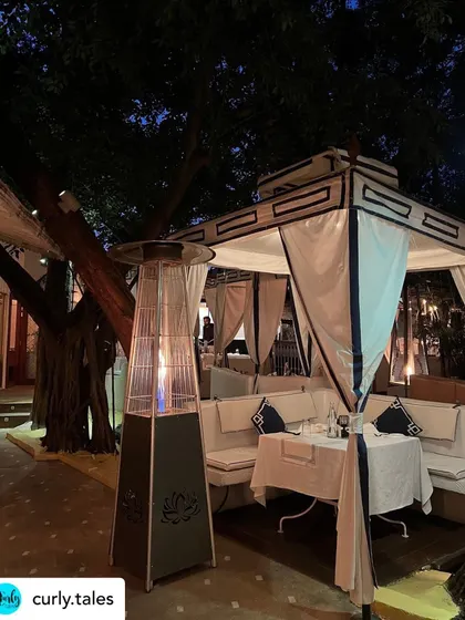 During cooler evenings, we provide heaters to ensure our guests are comfortable while dining in our outdoor cabanas.