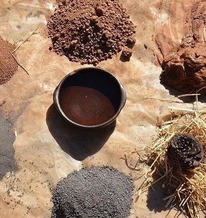 A collection of natural materials extracted directly from a project site. This image represents my hands-on approach to sustainable architecture, using locally sourced earth, lime, and other organic elements in construction.