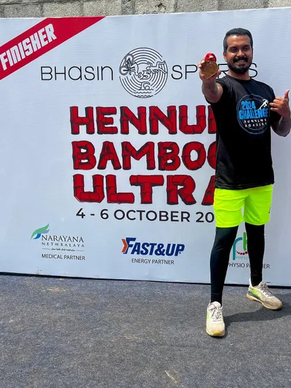 Celebrating a successful run at the Hennur Bamboo Ultra finish line. Every kilometer is a victory, and we make sure to acknowledge the hard work and resilience of every participant.