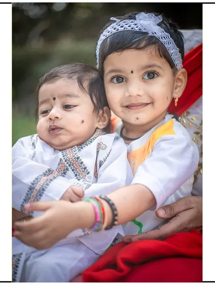 Capturing the special bond between siblings is one of my favorite things to do. I am patient with all temperaments, from shy to energetic, to get authentic photos of their connection.