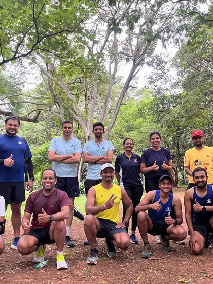 The team looking fresh and ready for the final long run of the month. Consistency is the key to our training success.