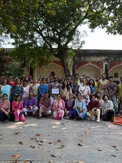 A group photograph with the talented members of Urban Sketchers Delhi after a successful 400th meet.