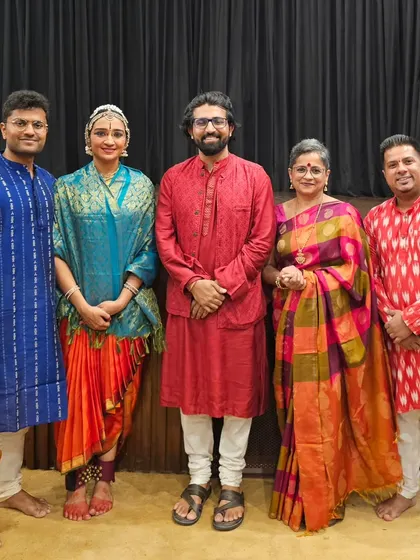 A group photo with my student Ramya Suresh and the accompanying artists after her beautiful performance at IIC New Delhi.