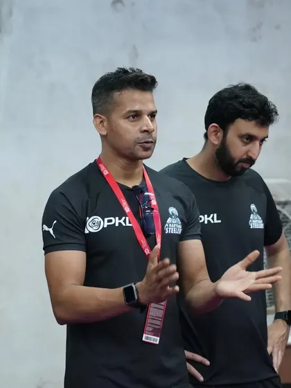 Explaining the session's objectives to the team. Clarity of purpose is essential for effective training.