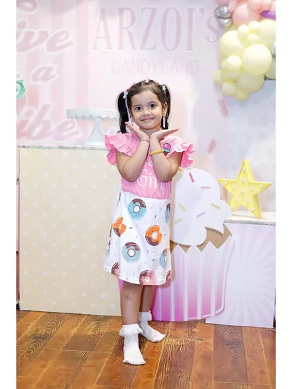 The birthday girl, Arzoi, looking adorable at her 'Candyland' themed party. I help coordinate everything to make your child the star of their sweet celebration.