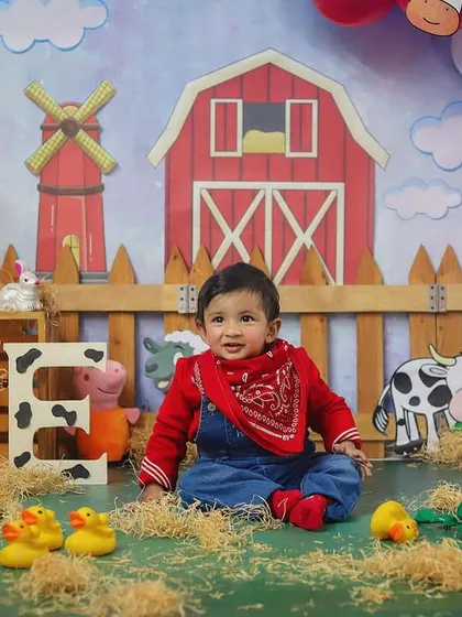 Old McDonald had a farm, and it was the cutest first birthday theme! This little cowboy is ready for his barnyard celebration.