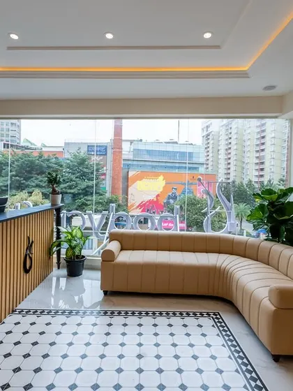 A look at the comfortable and stylish waiting lounge at our new Yelahanka clinic. With large windows and chic decor, we've created a space where you can relax before your personalized consultation.