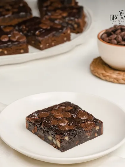 We believe everyone deserves a great brownie. Our Vegan Brownies are made without any compromise on taste or texture, delivering the same fudgy, chocolatey satisfaction.
