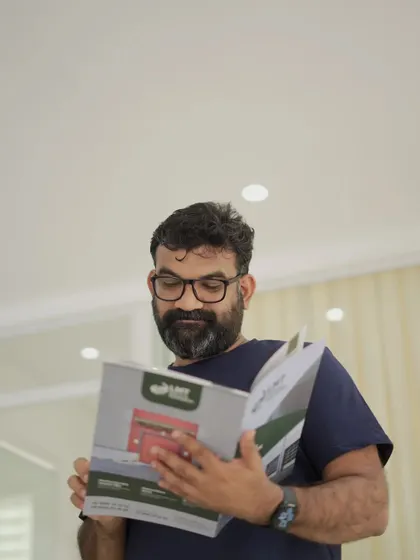 We were thrilled to have business influencer and digital content strategist Ebadurahman Tech visit our office. He got a hands-on look at our product samples and brochures, and we were inspired by his visit.