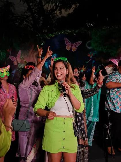 Leading the fun at a corporate family day, because an interactive host makes for an unforgettable party.