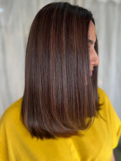 Feel like a cozy cup of cocoa with this soft brown hue. This sleek style is perfect for a polished, sophisticated look.