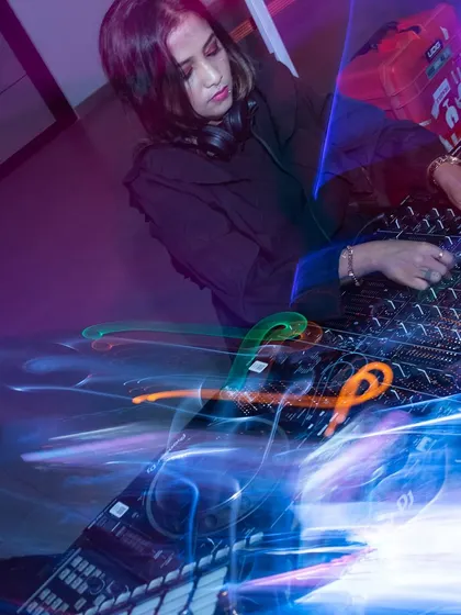 An action shot with dynamic light streaks from a night at Aloft Bengaluru. This photo conveys the fast-paced, energetic feel of my closing sets, where I take the energy to the next level.