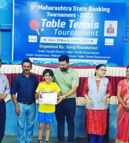 Ayan Athar at the 5th Maharashtra state ranking tournament award ceremony after his semifinalist finish in the under-11 boys' event.