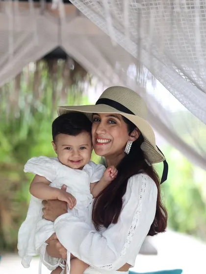 Holiday dump from the Maldives. This smile says it all. Living in the moment and cherishing this version of me and my daughter.