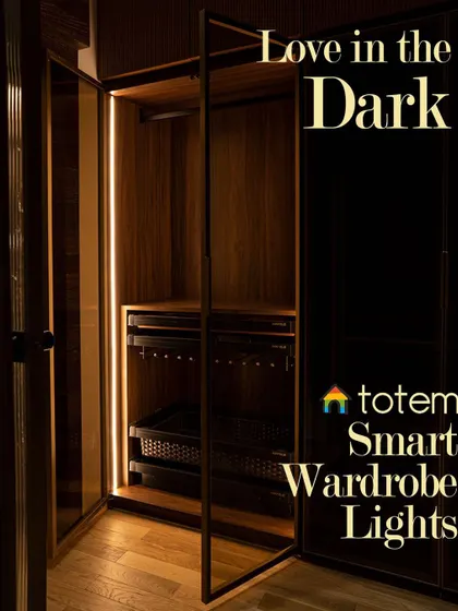 No more fumbling in the dark. Our smart wardrobe lights use sensors to illuminate your closet automatically when you open the door, adding a touch of convenience to your daily routine.