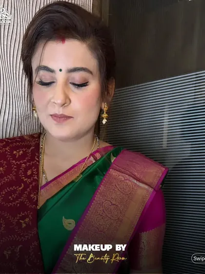 An elegant look for a client with short hair. I created a soft, classic makeup look to complement her beautiful silk saree.
