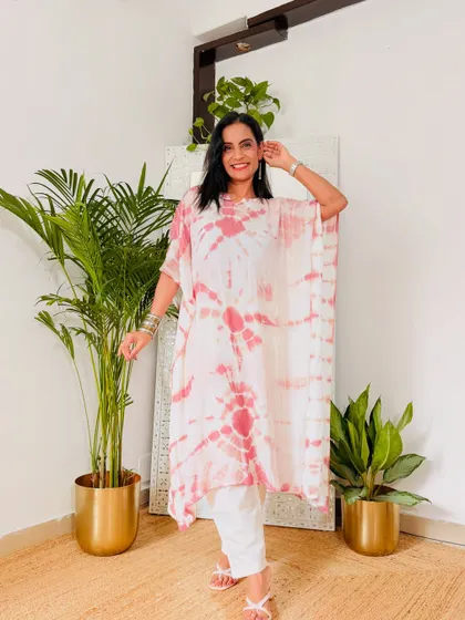 This tie-dye kaftan in pink and white is a super affordable find from Flipkart, available in sizes up to 8XL. It's comfortable, stylish, and perfect for lounging.
