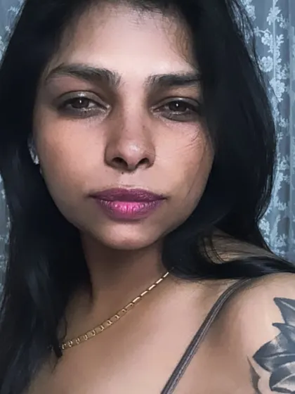Another selfie, because why not? Embracing every angle and every part of my story.