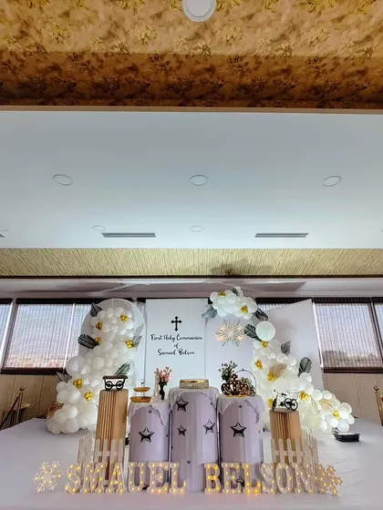 Another angle of the elegant Holy Communion decor.