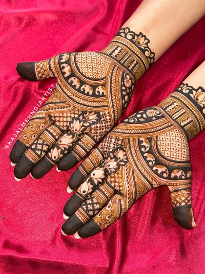 The beautiful elephant band design on a different background, showing its versatility.
