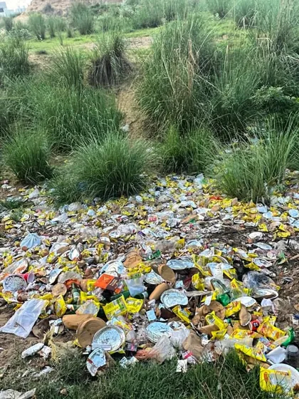 A heartbreaking sight of a large pile of plastic and other non-biodegradable waste dumped in the middle of the lush green Aravallis. This is what we work to prevent.