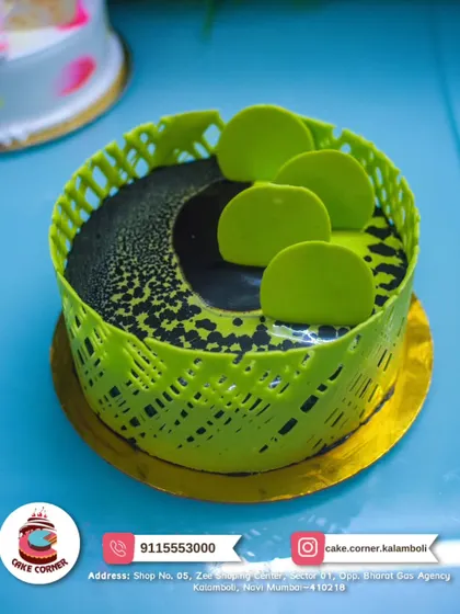 A modern butterscotch crush cake with a vibrant green chocolate lattice. A unique and eye-catching design for a popular flavour.
