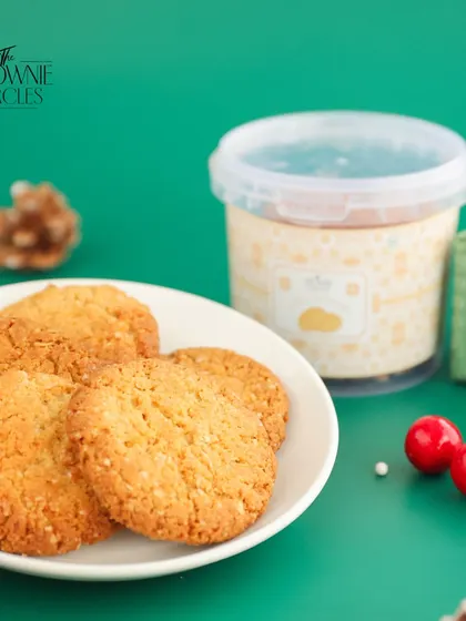 Our Cranberry & Honey Oat cookies are a wholesome yet indulgent treat. The sweetness of the honey and tartness of the cranberries are a perfect match.