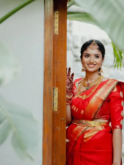 A candid moment of the new mom. The traditional look is timeless and elegant.