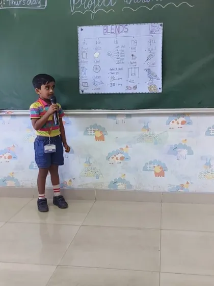 This project presentation focuses on phonetic blends, helping students understand how different sounds combine in the English language.