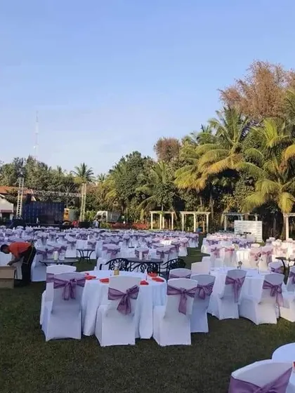 Duplicate of 90, showing the scale of the event setup.