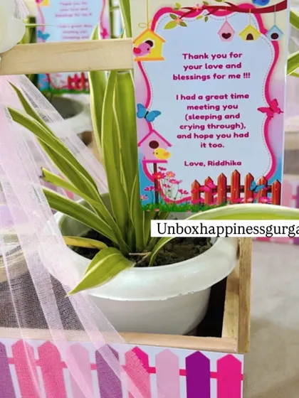 This close-up highlights the sweet, personalized thank you note that accompanies each plant-based favor.