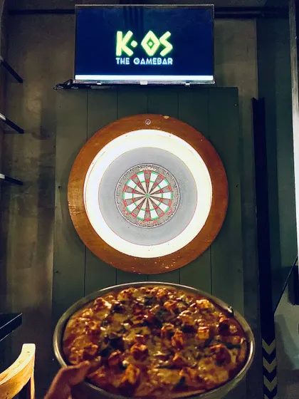Pizza and darts, a match made in heaven. Fuel up with one of our delicious pizzas while you aim for that bullseye.