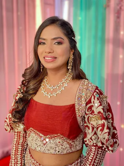 Aanchal looking radiant and ready for her Haldi ceremony. The makeup is glamorous yet traditional, perfect for the occasion.