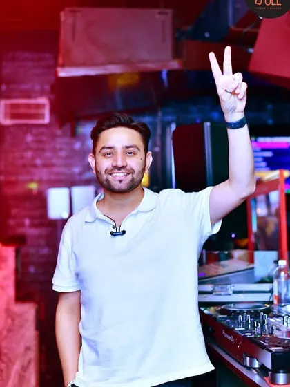Peace out to another successful Wednesday night at Tipsy Bull. The energy is always incredible.