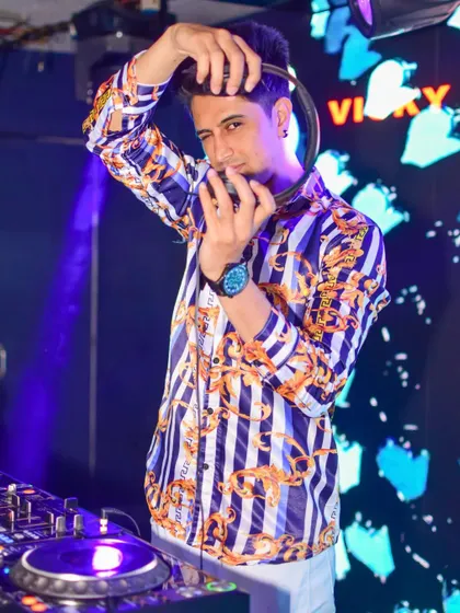 A playful pose during a Ladies Night set. I love interacting with the camera and the crowd.