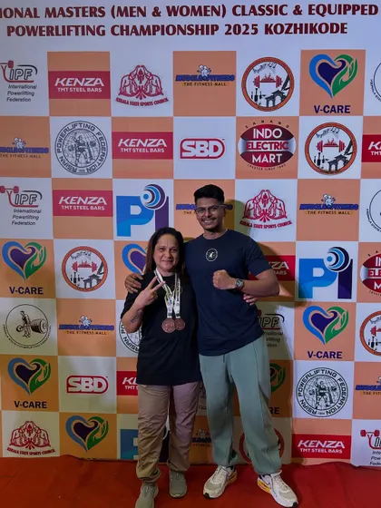 Shweta, a dentist, at her first National Championship. We corrected her basic technique, including breathing and bracing, and she added 42.5kg to her total, earning a bronze medal. Her journey from a general fitness plan to a powerlifting podium is remarkable.