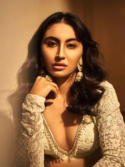 Another angle of this beautiful ethnic wear shoot. The makeup is all about creating a radiant, healthy-looking complexion that looks lit from within.