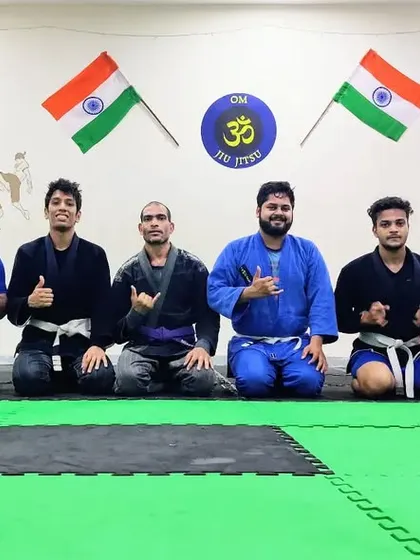 A bunch of smiling faces after trying to kill each other for two hours. This is the spirit of Jiu-Jitsu: we train hard, push each other, and leave it all on the mat with respect.