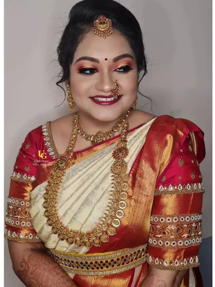 My bubbly client Akshatha, who loves colour and glitter. For her muhurtham, we did a vibrant eye look that she adored.