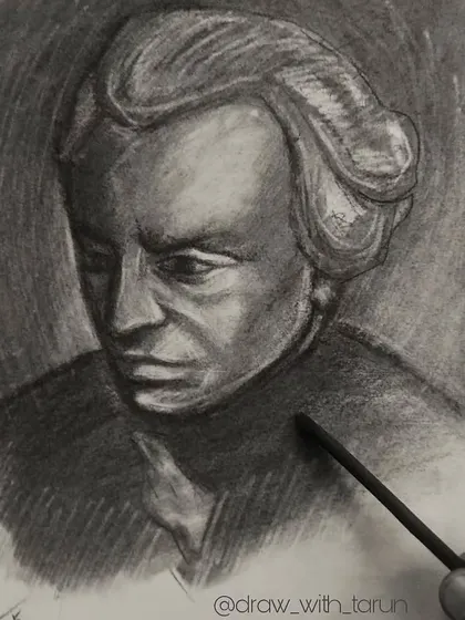 A study of Immanuel Kant using willow charcoal. This was a practice piece to explore a different medium and a more expressive, less-rendered style compared to my graphite work.