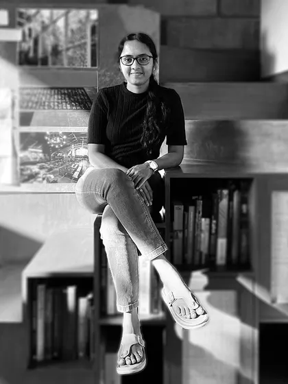 Meet Harini, a design dynamo with a keen eye for photography and perfection in every detail.