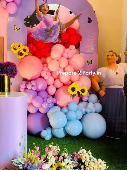 Step into the world of Encanto with these detailed party setups. I use colorful balloons, themed props, and character standees to recreate the magical atmosphere of the Madrigal family home.