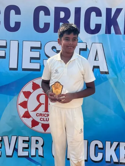 Aniruddh M with his trophy.